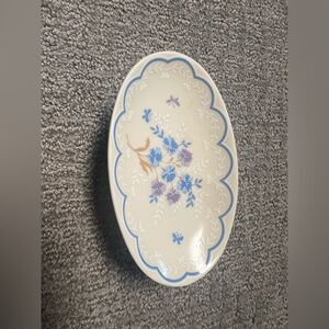 Ames floral shop dish cottage core blue purple pedestal made in Japan